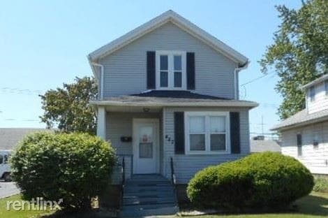 Primary Photo - 3 br, 2 bath House - 427 E 161st Pl