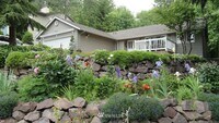 Building Photo - 14124 SE 49th Pl
