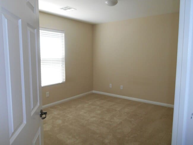 Building Photo - 10459 Bay Ginger Ln