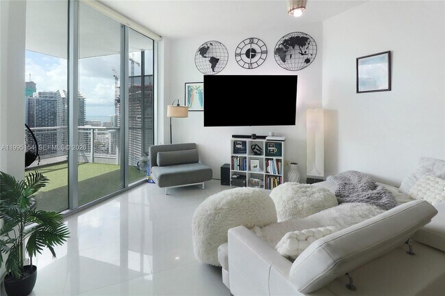 Building Photo - 350 S Miami Ave