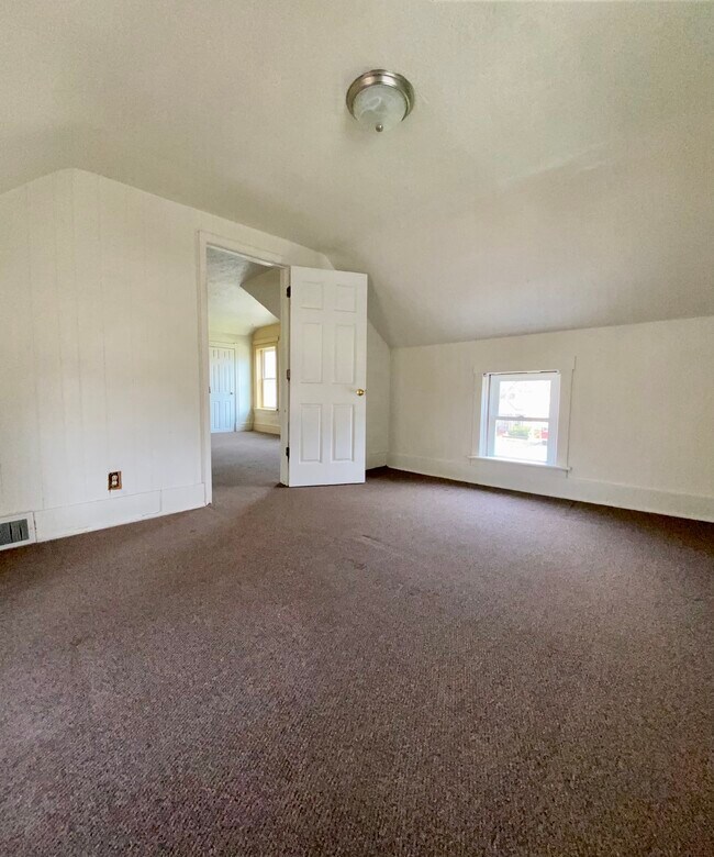 Main bedroom leads to living room. - 503 Middle
