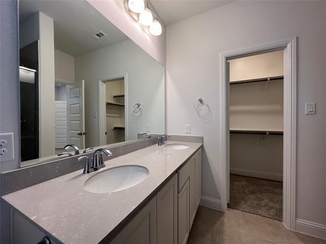 Building Photo - 220 Griffith Dr