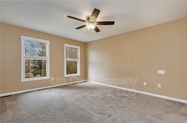 Building Photo - 1257 Apple Creek Dr SE