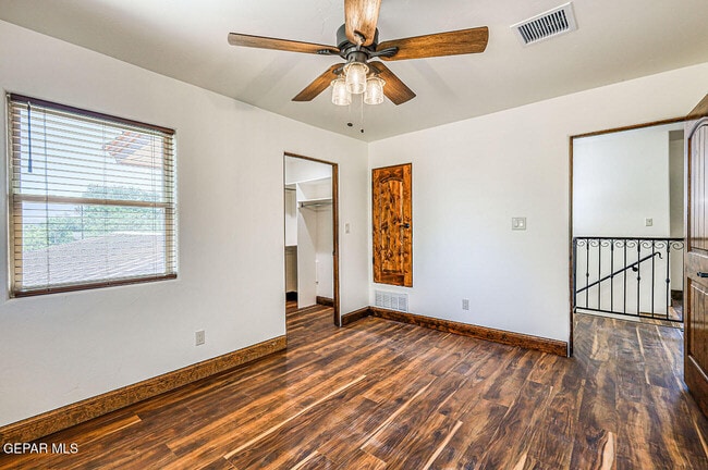 Building Photo - 137 Lanell Dr
