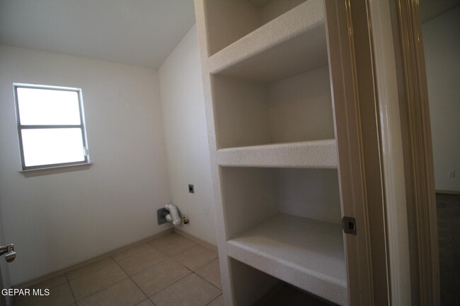 Building Photo - 14009 Robert Ituarte Dr