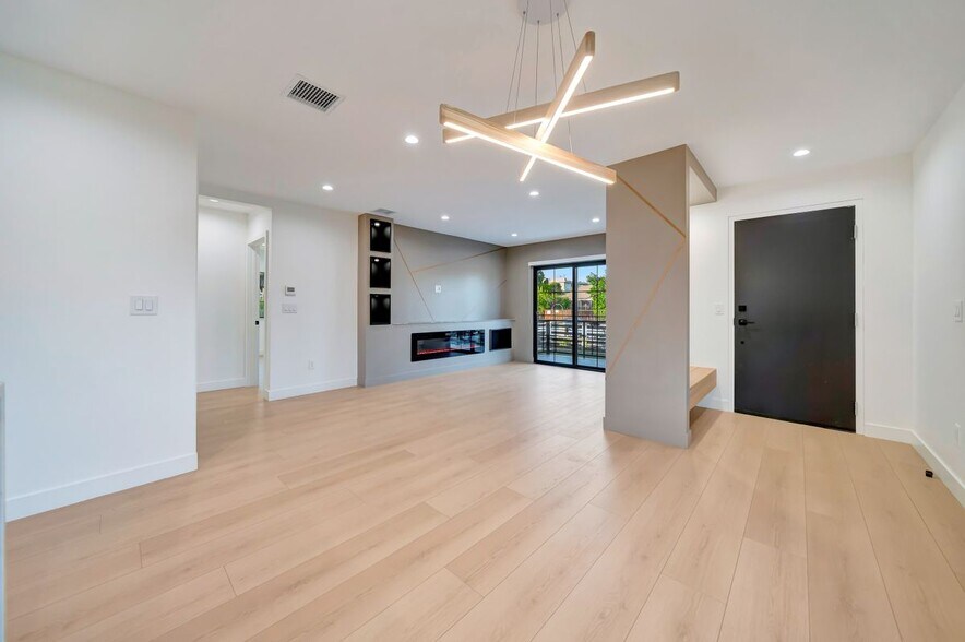 Building Photo - 7401 Dempsey Ave