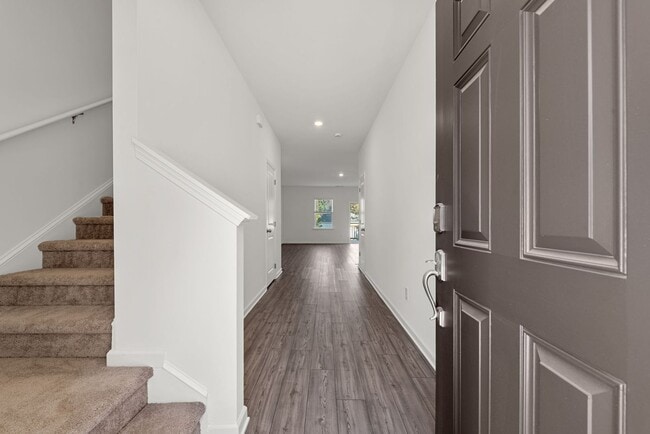 Building Photo - 5 bedroom, North Paulding High School,  Vi...