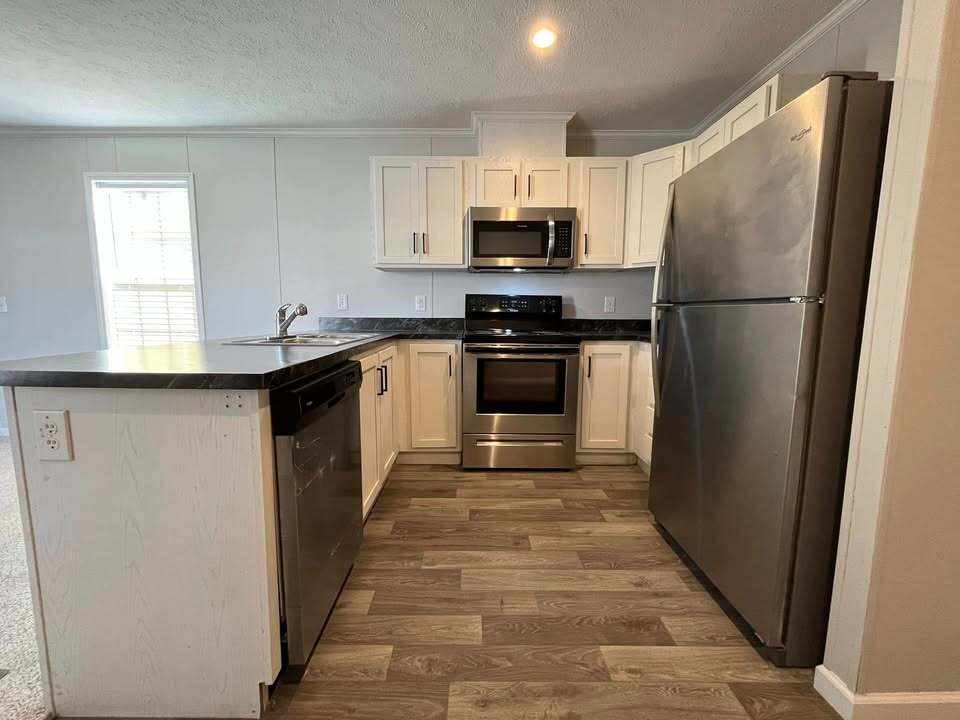 Building Photo - 1915 SW 12th St