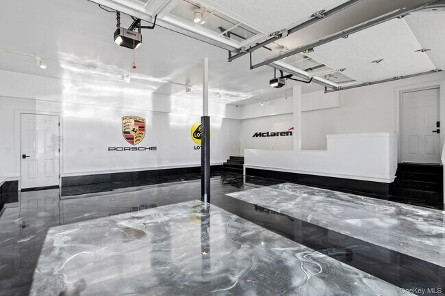 Building Photo - 19 W Tiana Rd