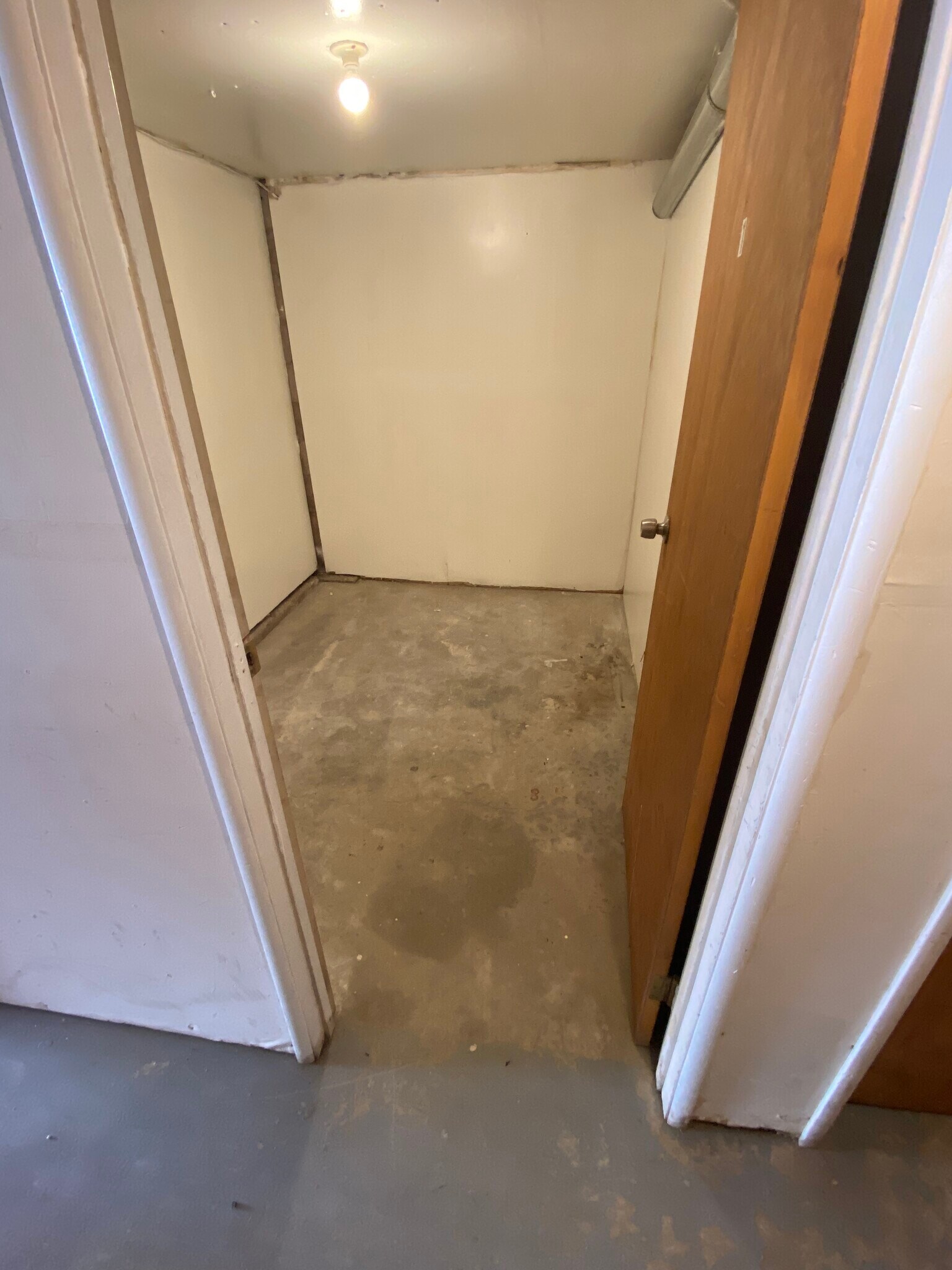 Storage room - 659 Hillsborough St