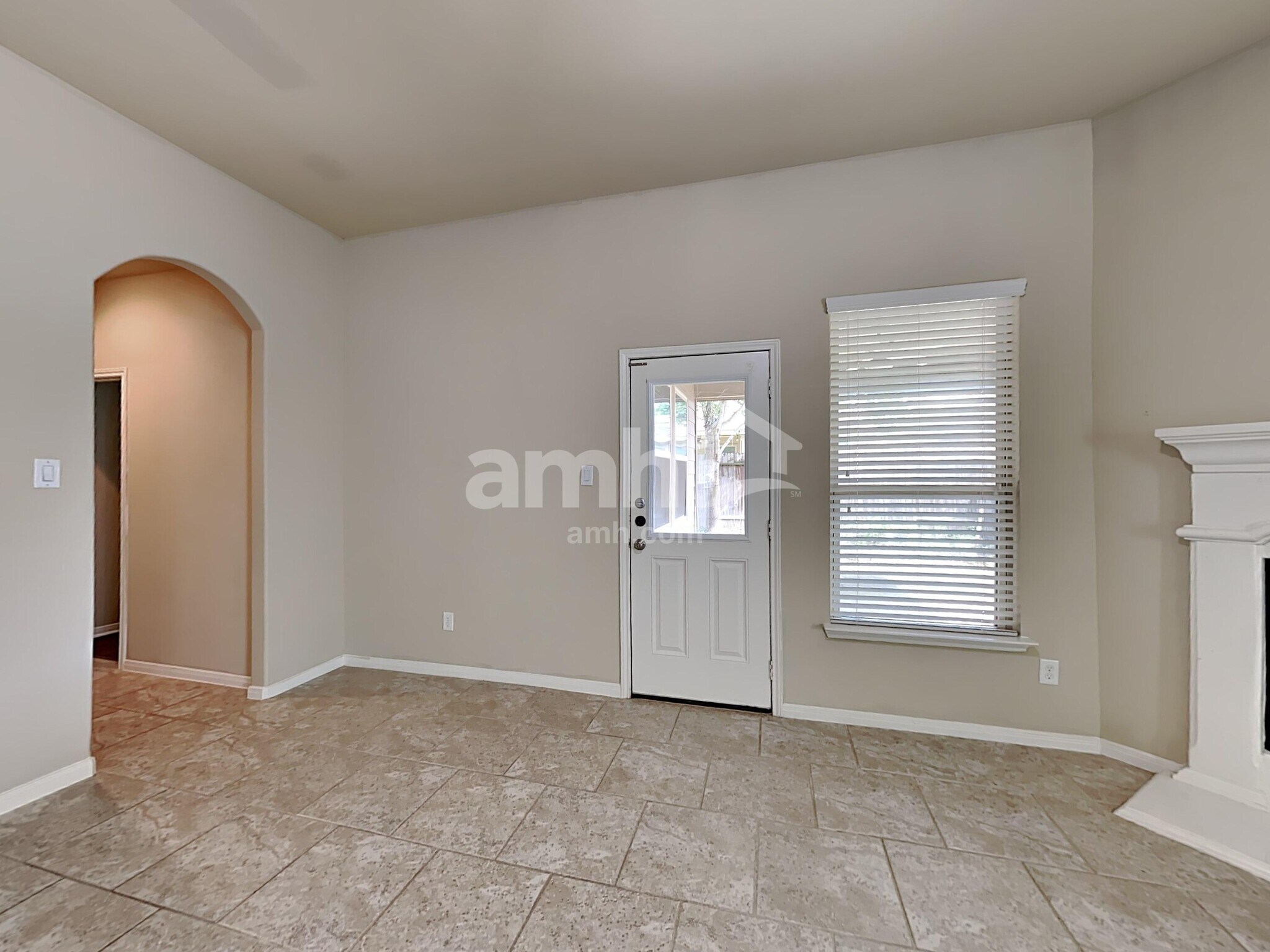 Building Photo - 7446 Durango Creek Dr