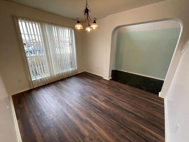 Building Photo - 4-Bedroom House for Rent in Killeen