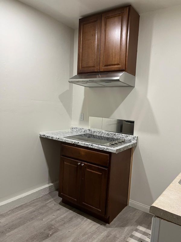 Building Photo - 2144 Bluehaven Ct