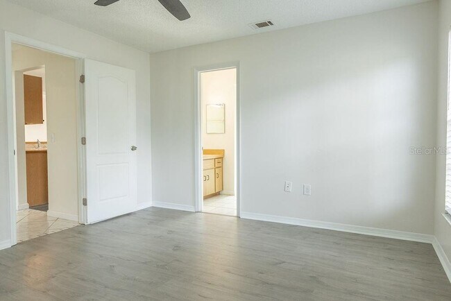 Building Photo - 2254 Matthew Cir