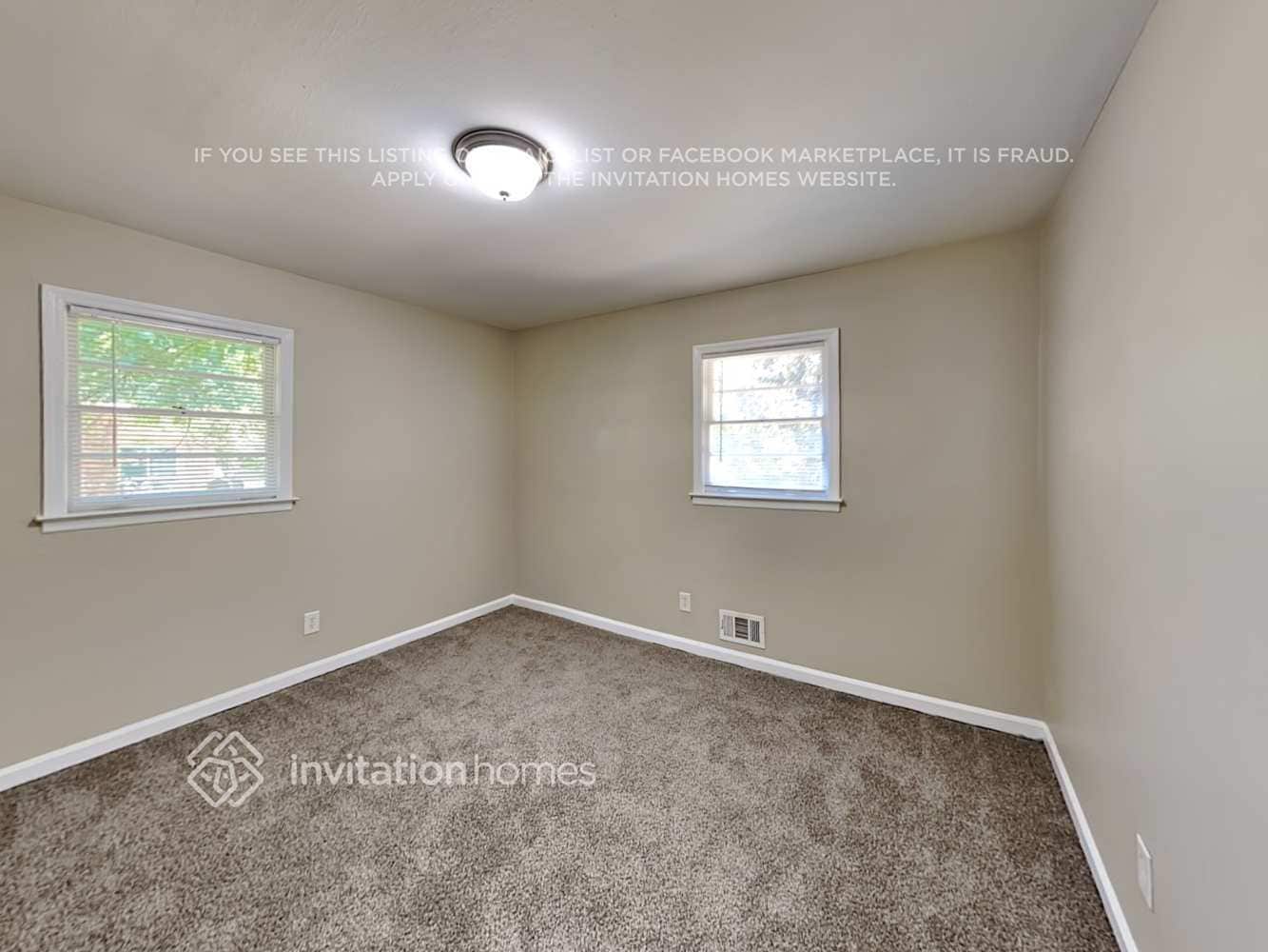 Building Photo - 1557 Virginia Pl
