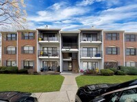 Building Photo - 479 Danbury Ln