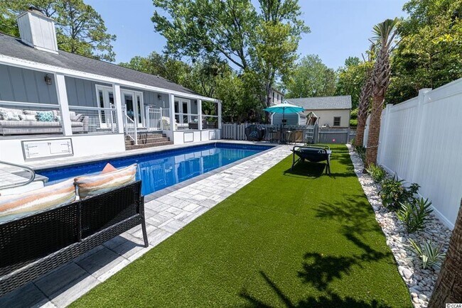 Building Photo - 1150 Waterway Ln