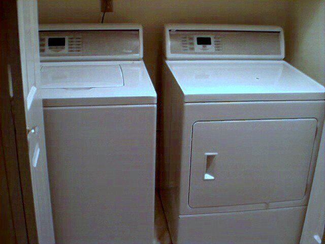 Building Photo - 8653 Avondale Rd NE