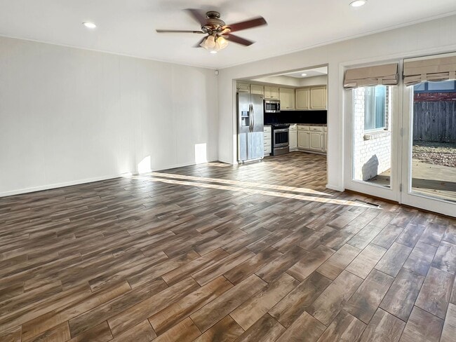 Building Photo - Renovated 3-Bedroom Home - Section 8 Friendly