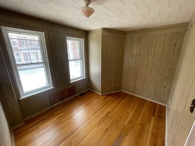 Building Photo - 222-224 Cleveland Ave.