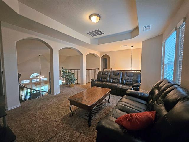 Building Photo - 9808 Milkweed Ln