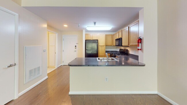 Building Photo - 350 G St SW