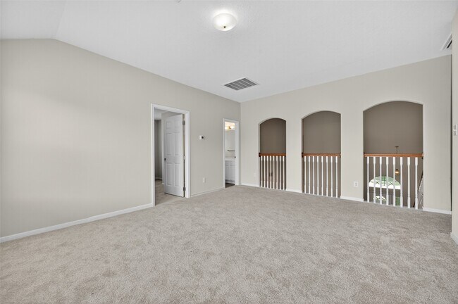 Building Photo - 15411 Redbud Dale Ct