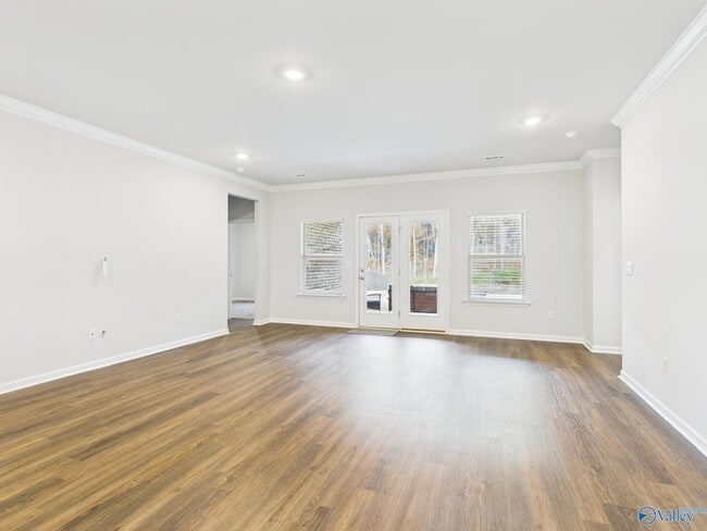 Building Photo - 157 High Leaf Dr