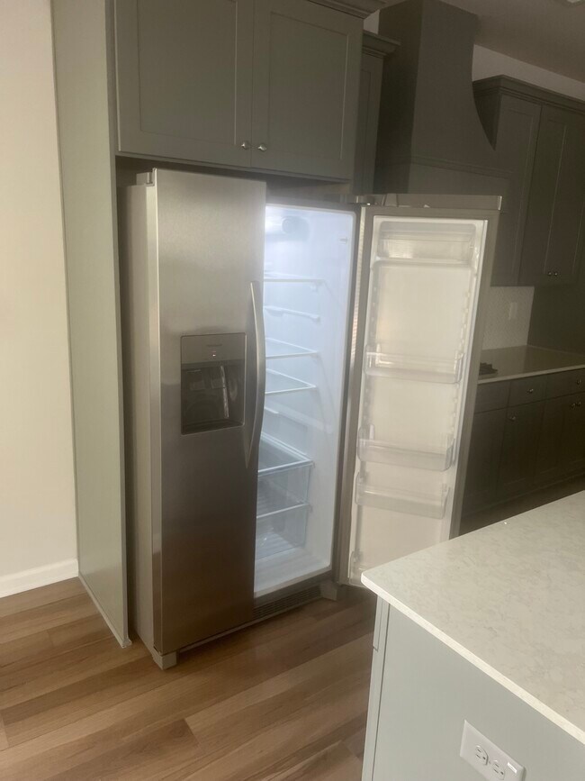 Building Photo - 115 Cooper Cove E