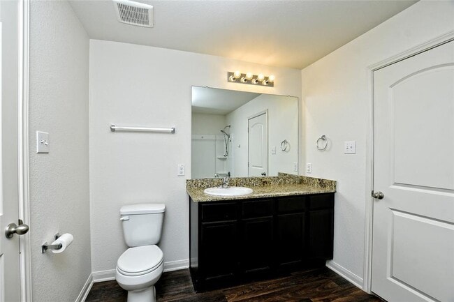 Building Photo - 104 Independence Ave