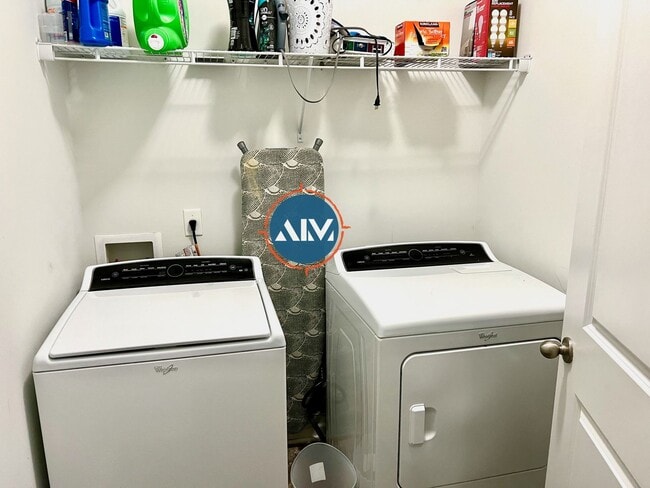 Building Photo - Gorgeous 3BR House at Heritage, New Riverside – Available April 7!