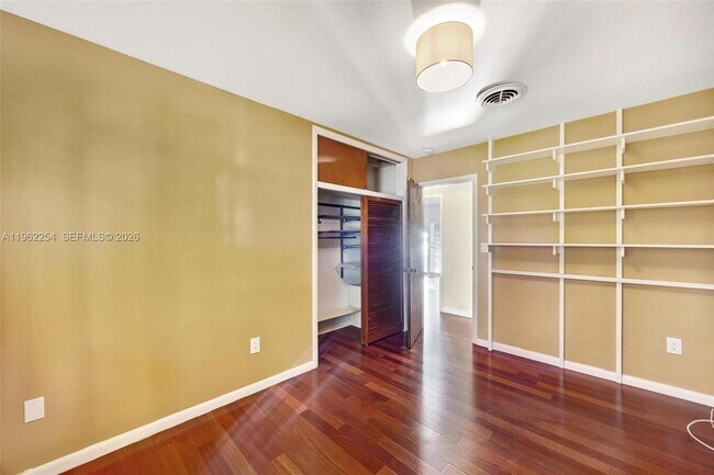 Building Photo - 6630 SW 102nd St