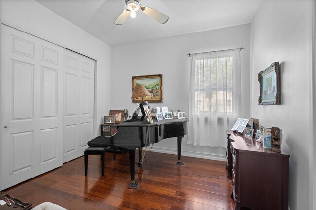Building Photo - 8790 Wellington View Dr