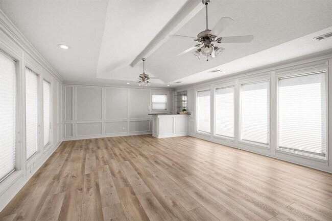 Building Photo - 9203 Godstone Ln