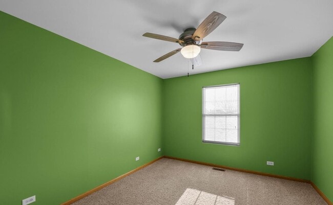 Building Photo - 1116 Heron Cir