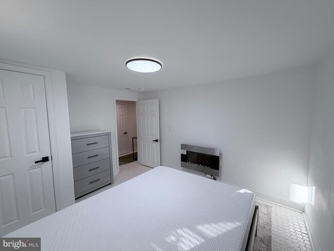 Building Photo - 805 Malcolm X Ave SE