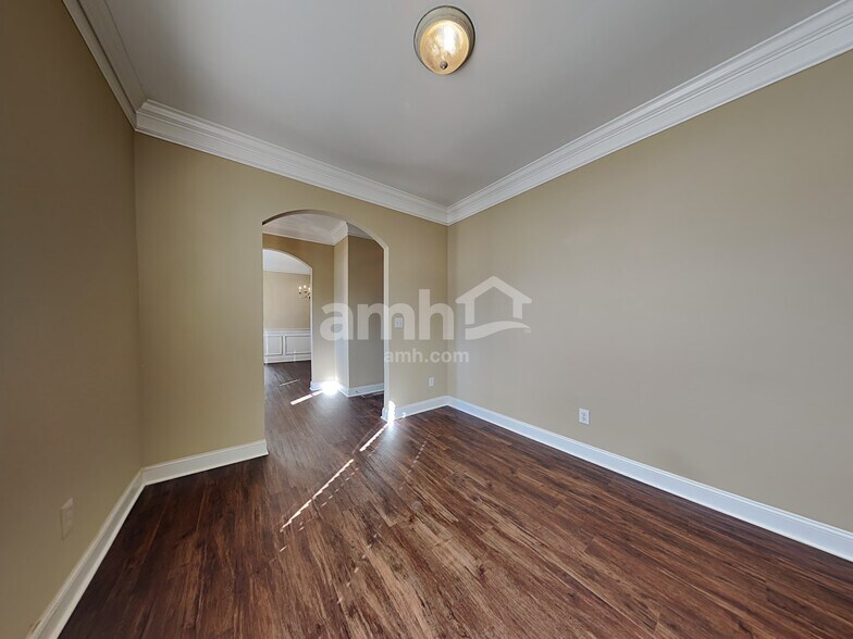 Building Photo - 141 Tortoise Ln