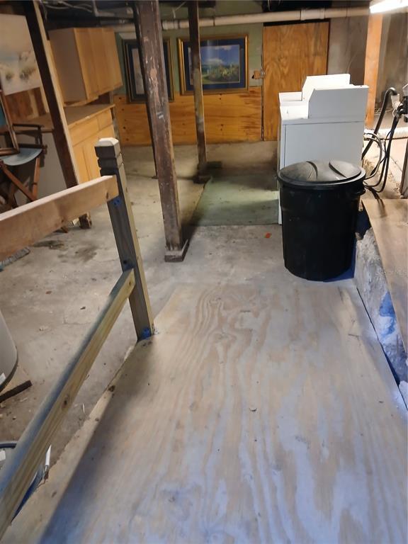 Building Photo - 730 4th Ave N