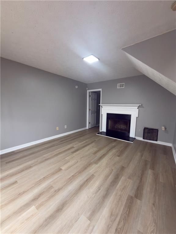 Building Photo - 1579 Picadilly Ct NE