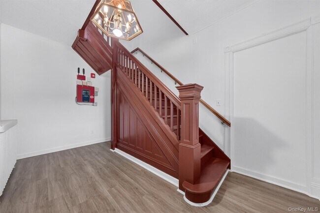 Building Photo - 34 Market St