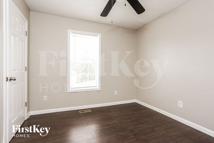 Building Photo - 109 Wyngate Ct