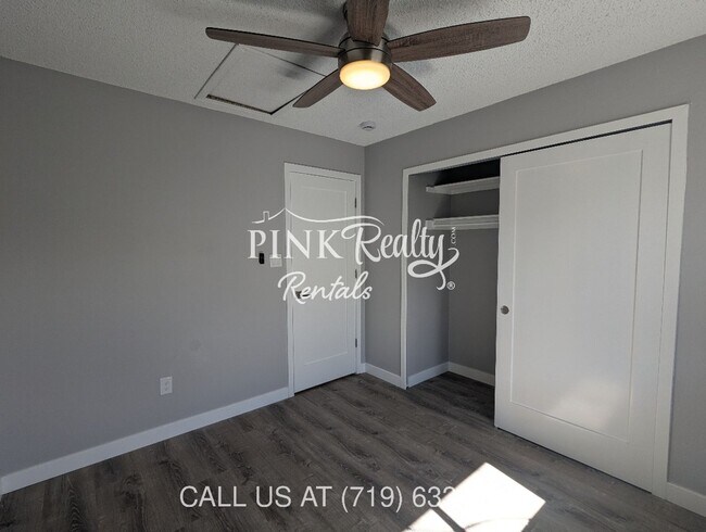 Building Photo - 4435 Hunting Meadows Cir