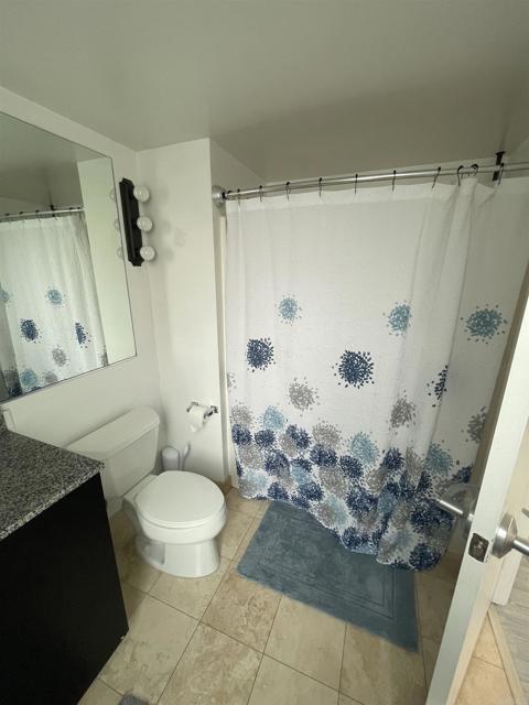 Building Photo - 425 W Beech St