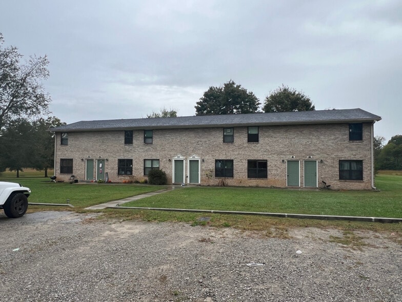 Primary Photo - 114 Garden St