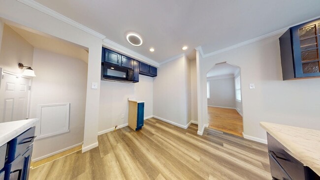 Building Photo - 11728 Minden Ave