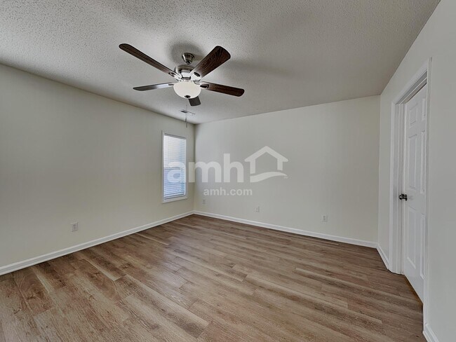 Building Photo - 105 Exeter Ct