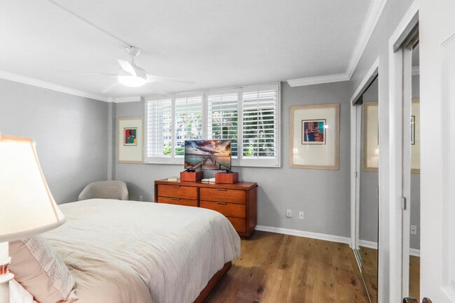 Building Photo - 139 Sunrise Ave