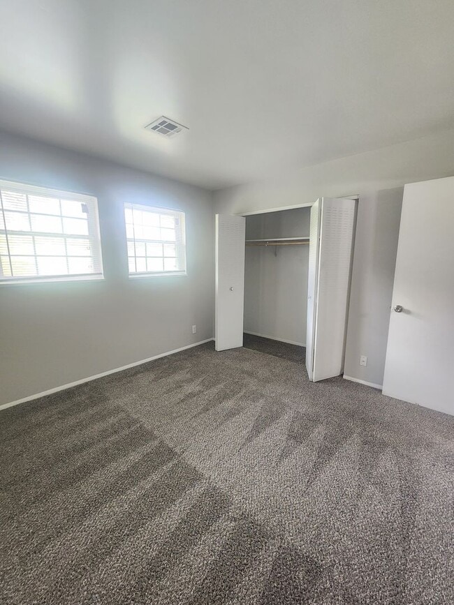 Building Photo - Cozy 1-Bedroom Bungalow – Easy Single-Level Living