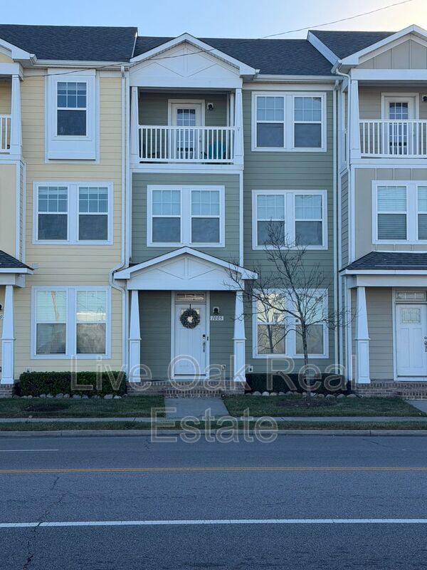 Building Photo - 1005 E Ocean View Ave