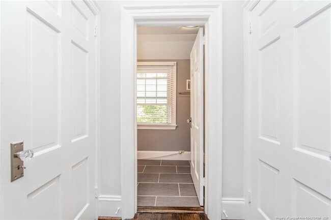 Building Photo - 220 Bradford Ave